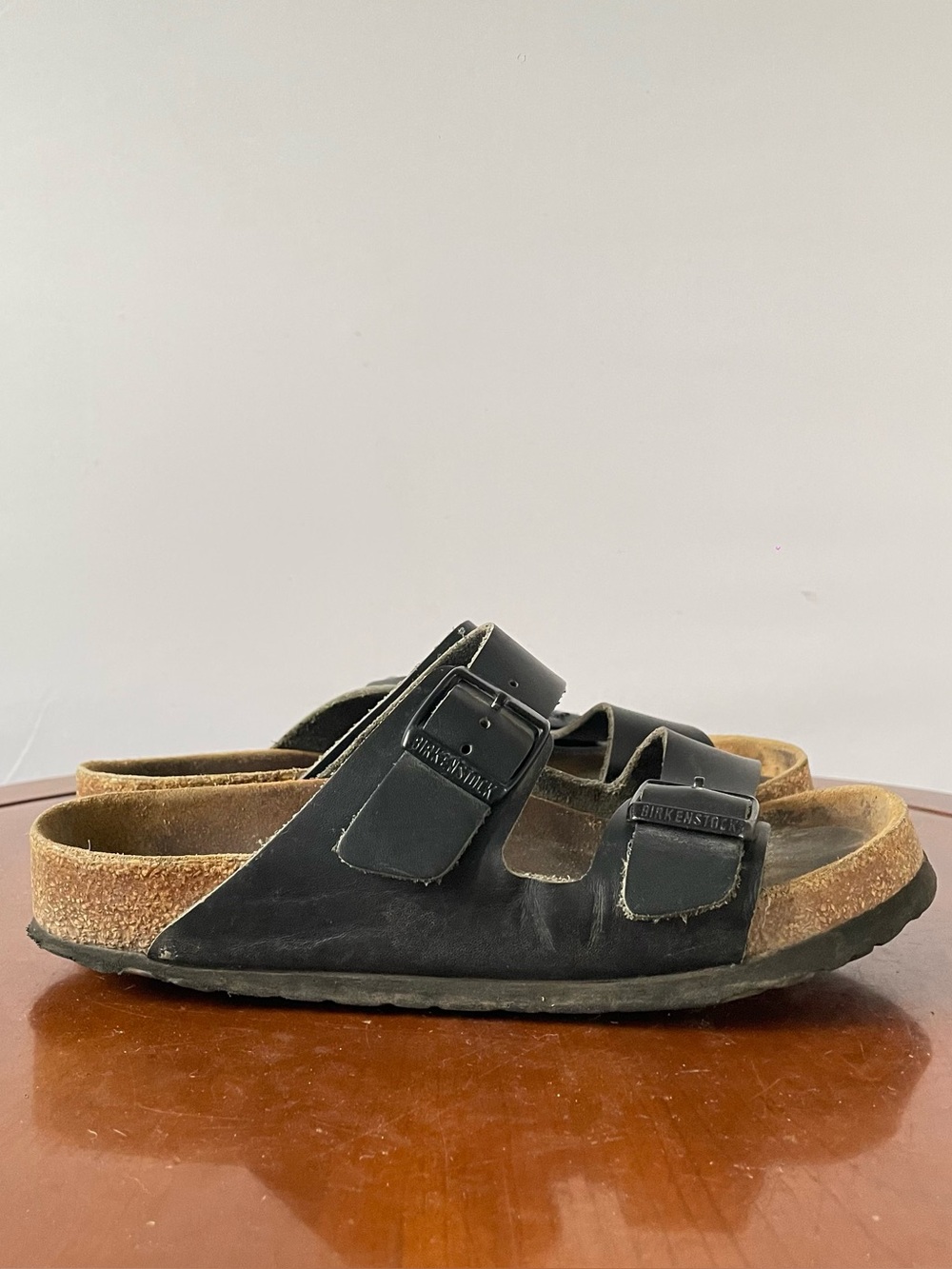 Birkenstock Arizona Black Oiled Leather Two Strap Slides Sandals | EU 38